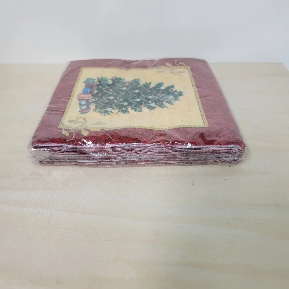 DesignWare Christmas Tree Luncheon Napkins‎ 16 Ct Holiday Party Decor Sealed